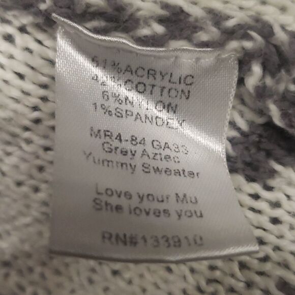 Show Me Your Mumu Grey Aztec Yummy Sweater - Picture 11 of 13